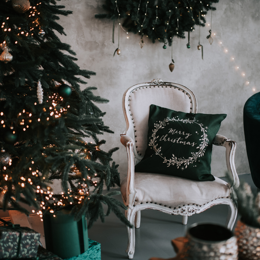 Festive Flourish: A Guide to Decking Your Halls for Christmas 2023