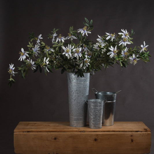 https://www.hill-interiors.com/images/giant/18936-c.jpg