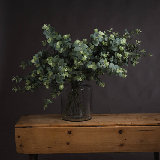 https://www.hill-interiors.com/images/giant/19051-c.jpg