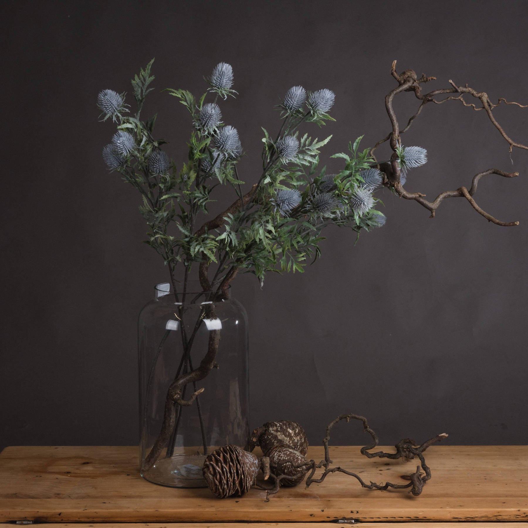 https://www.hill-interiors.com/images/giant/19056-c.jpg