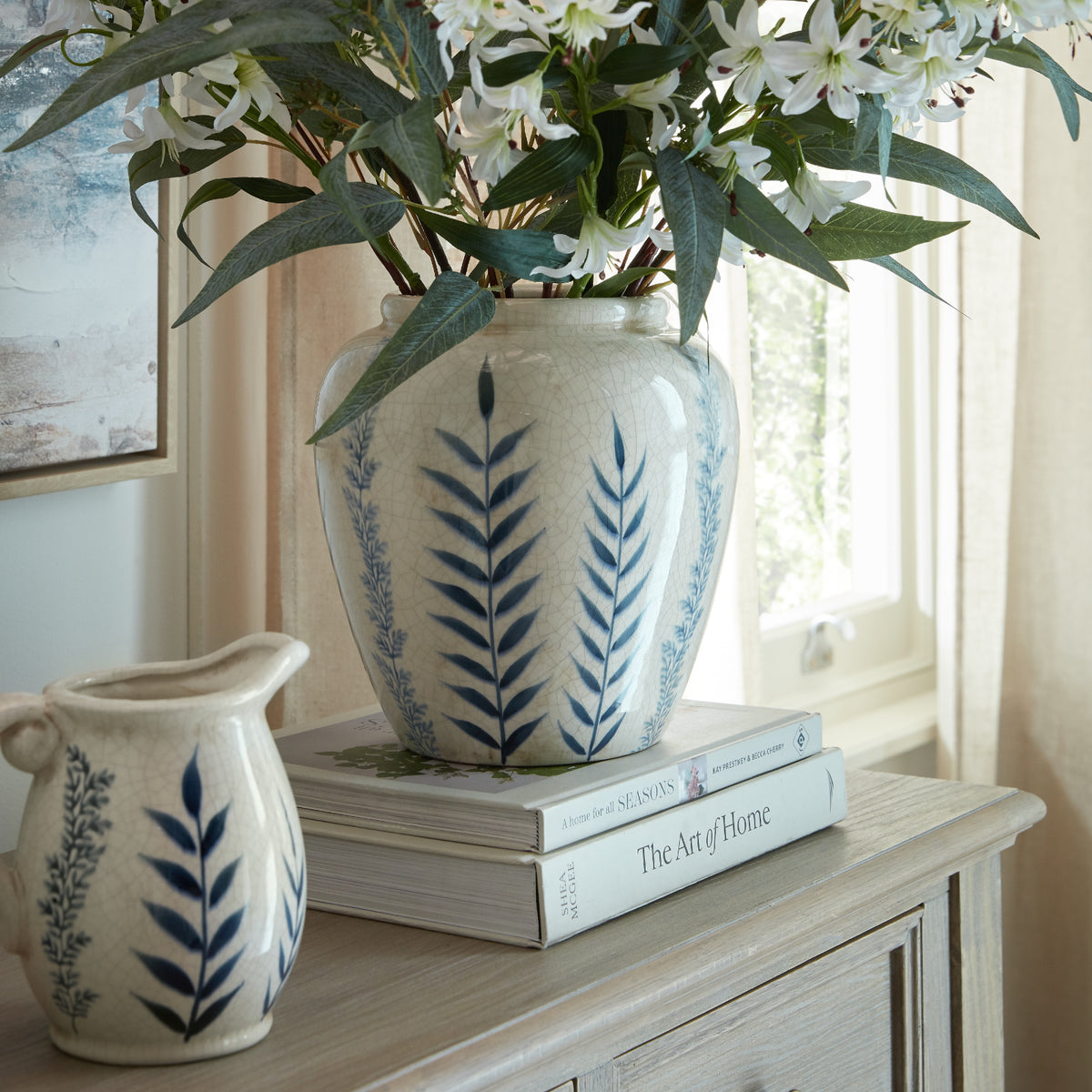 Small Blue Flora Olpe Vase in white, made from ceramic