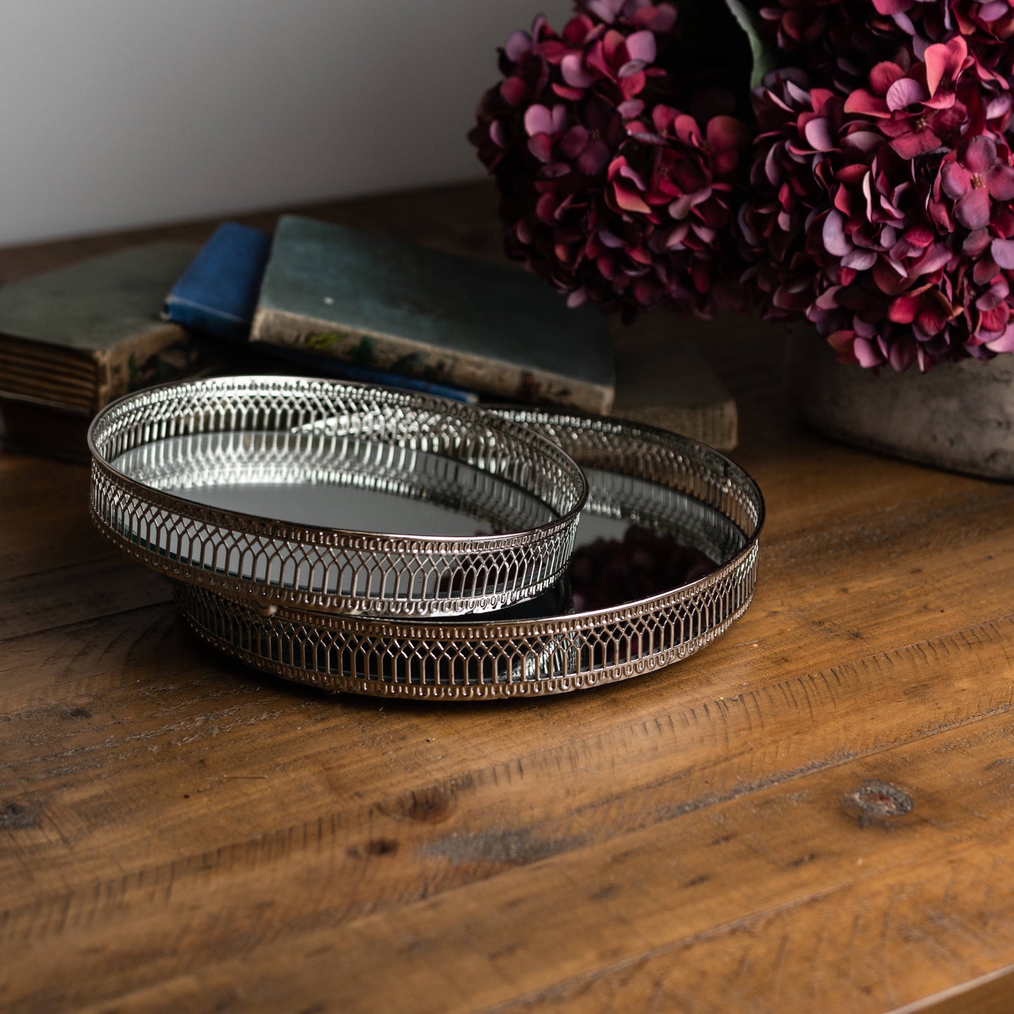 Set Of Two Circular Nickle Trays - HomenestUK